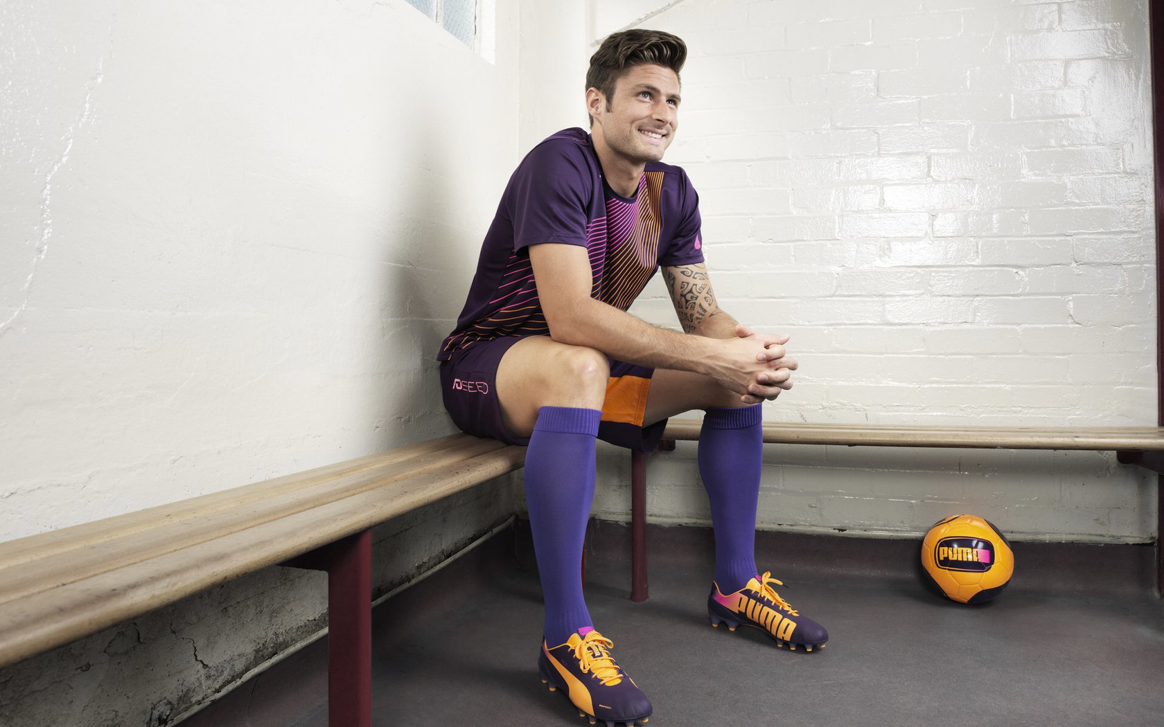 卡塞米罗高光导演逆转奇迹!瑞士小国掀翻拜仁巨人